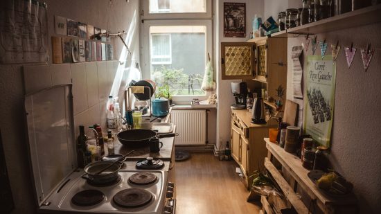 Flat Decor on a Budget: Making Student Housing Feel Like Home