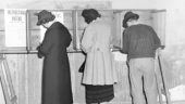 Not so Ignorant After All: Metaknowledge Matters More than Knowledge
